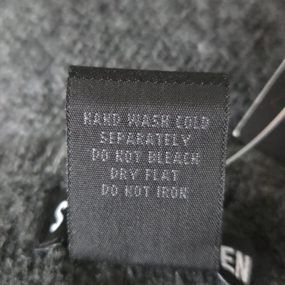 Steve Madden Unisex Grey Fringe Scarf 1 SFM, NWT